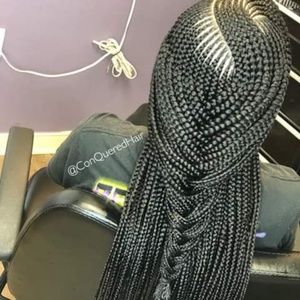 Meet your Posher, Johniece